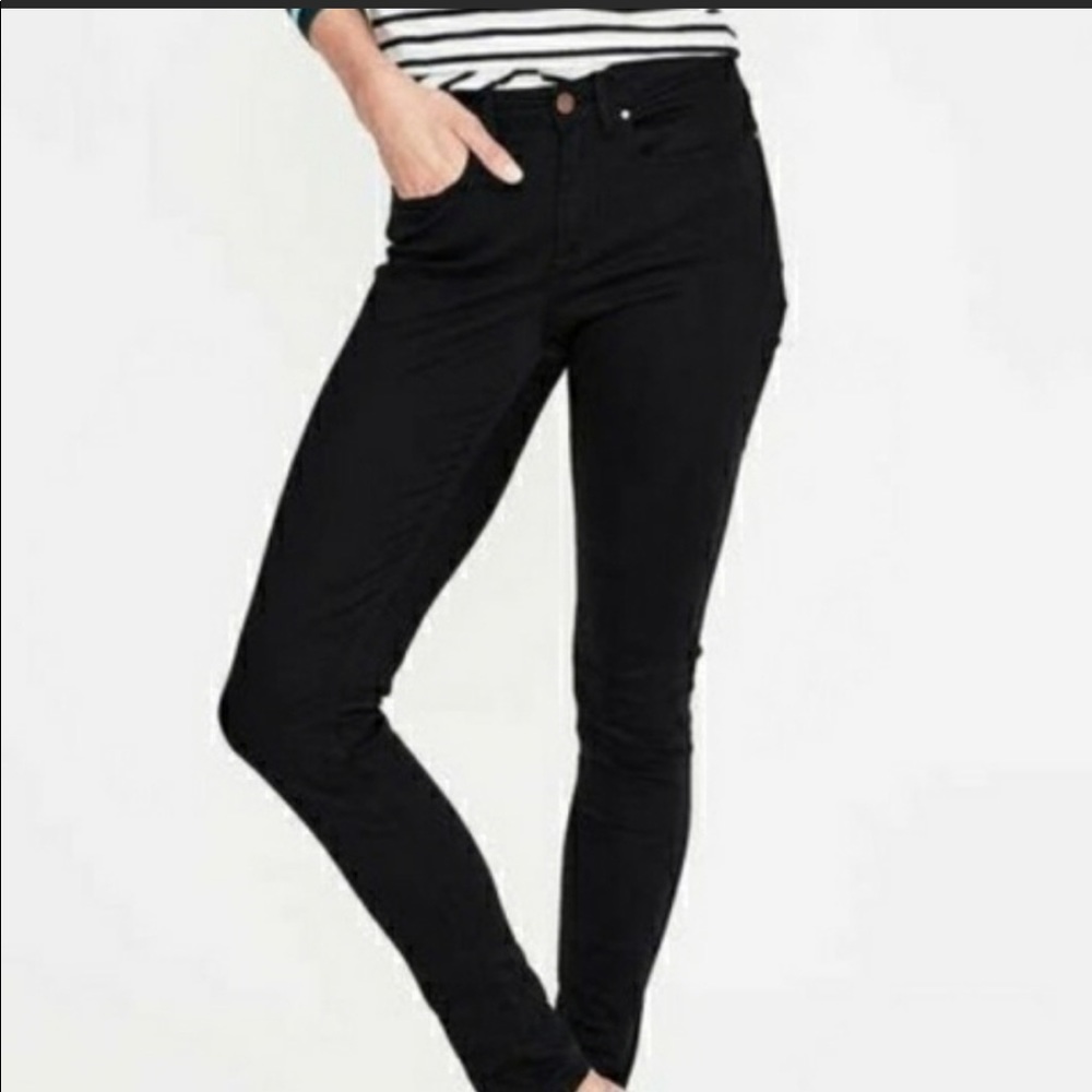 ♥️ Sold! ♥️ Ann Taylor LOFT Modern Skinny Jeans